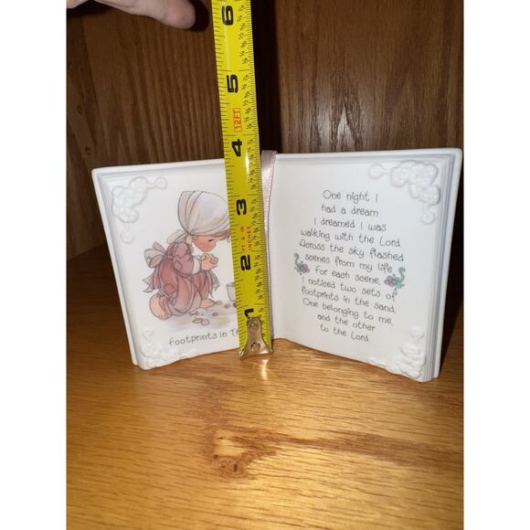 Precious Moments "Footprints In The Sand" 1993 #50287 - Picture 9 of 9